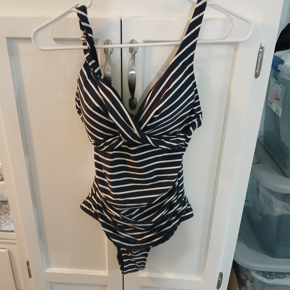 NWT Swimsuit Swim Level Swim One Piece Navy Strips Sz8 Cross Front MSRP $110